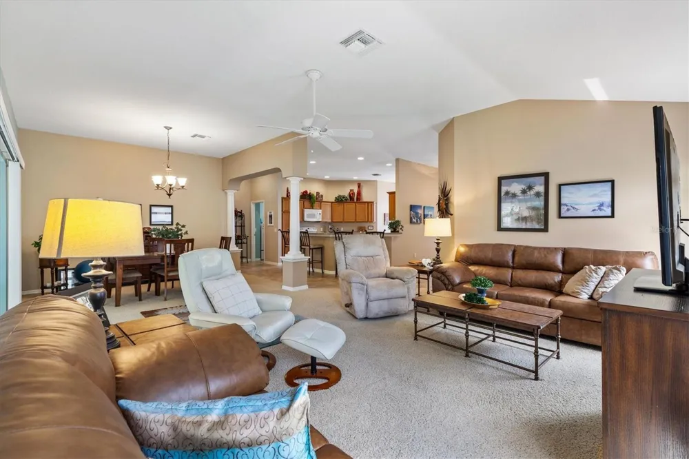 2292 JONESBURY RUN The Villages, FL 32162