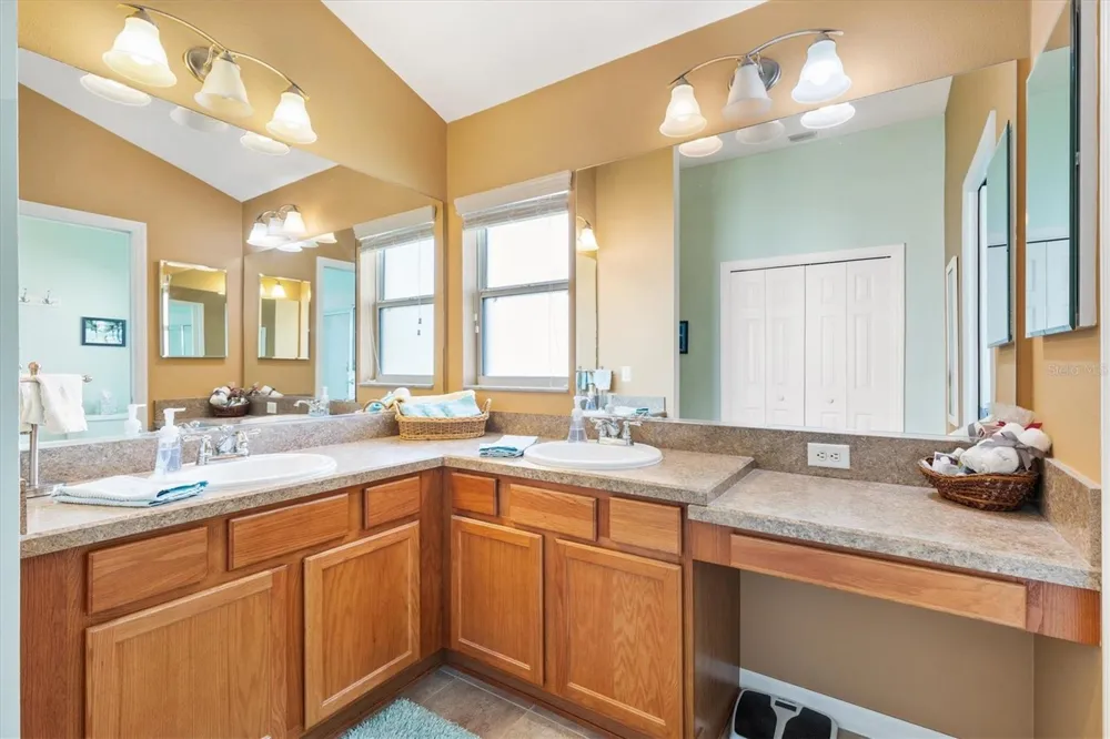 2292 JONESBURY RUN The Villages, FL 32162