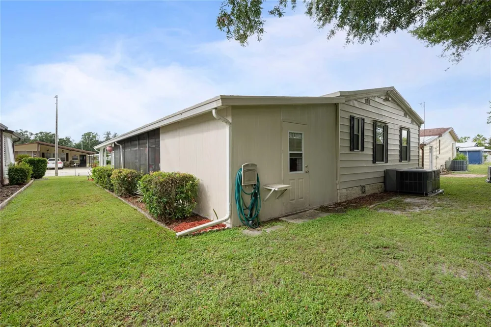 35037 MCCULLOUGHS LEAP Zephyrhills, FL 33541
