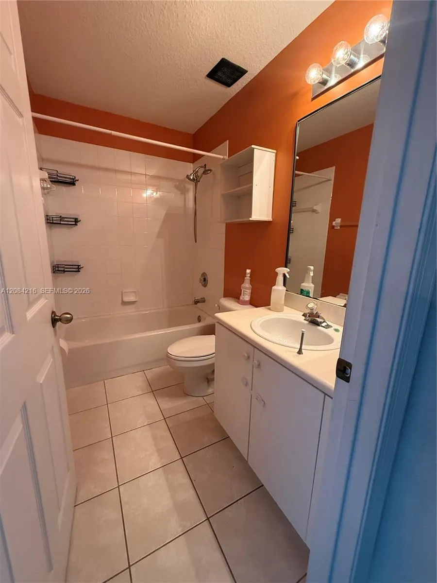 6714 NW 39th Ln #0 Lauderhill, FL 33319