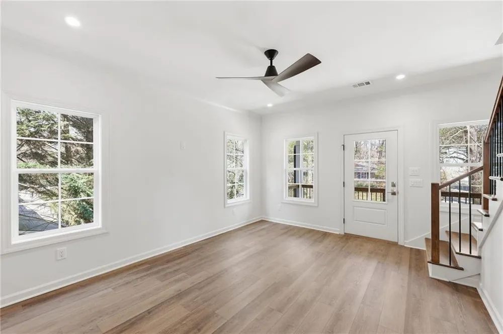 1123 Riverside Terrace Gainesville, GA 30501