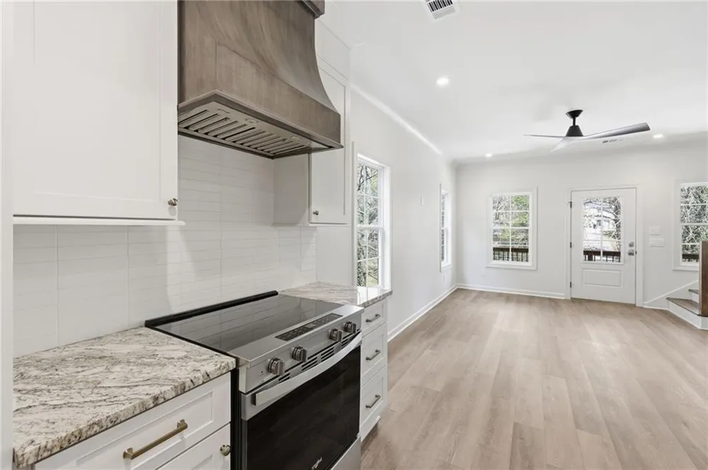 1123 Riverside Terrace Gainesville, GA 30501