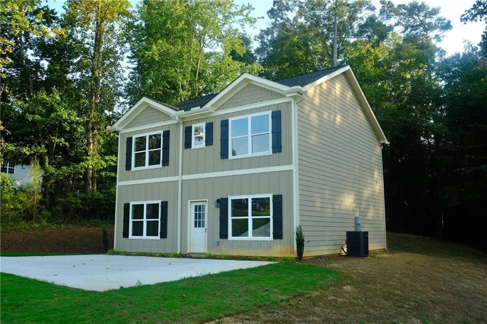 6155 sammy Drive Gainesville, GA 30506