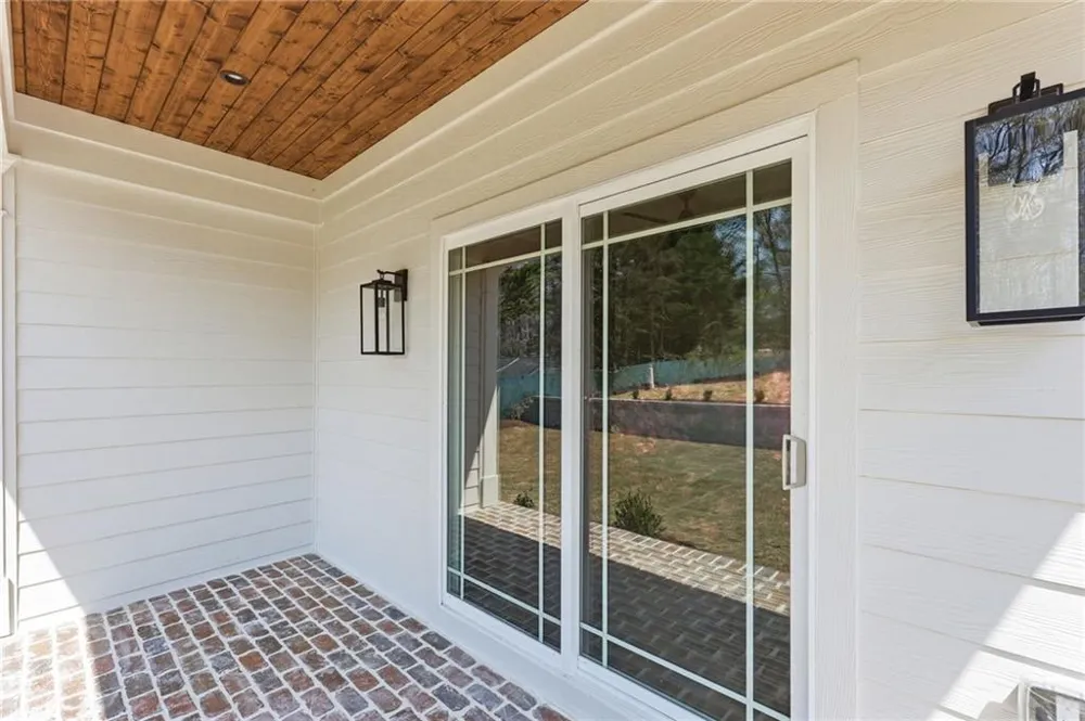 1121 Riverside Terrace Gainesville, GA 30501
