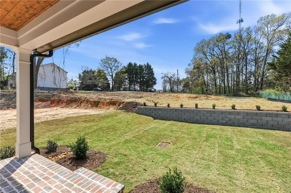 1121 Riverside Terrace Gainesville, GA 30501