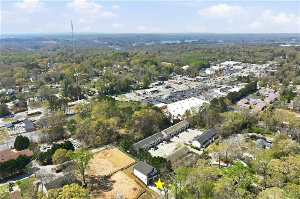 1121 Riverside Terrace Gainesville, GA 30501