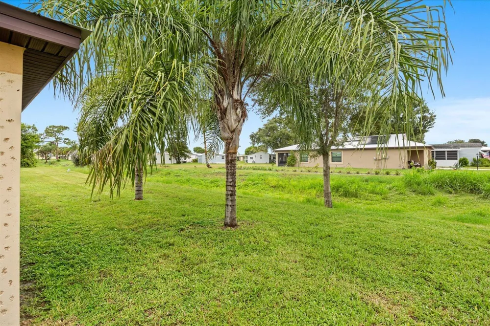 14564 Dalia Avenue Fort Pierce, FL 34951