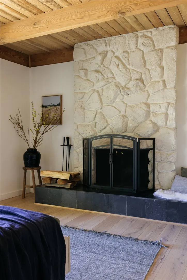 859 Strawberry Peak Road Twin Peaks, CA 92391