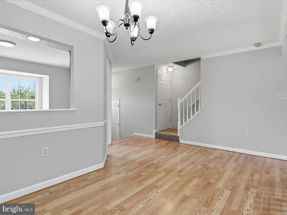 609 TAMMY TERRACE SE Leesburg, VA 20175