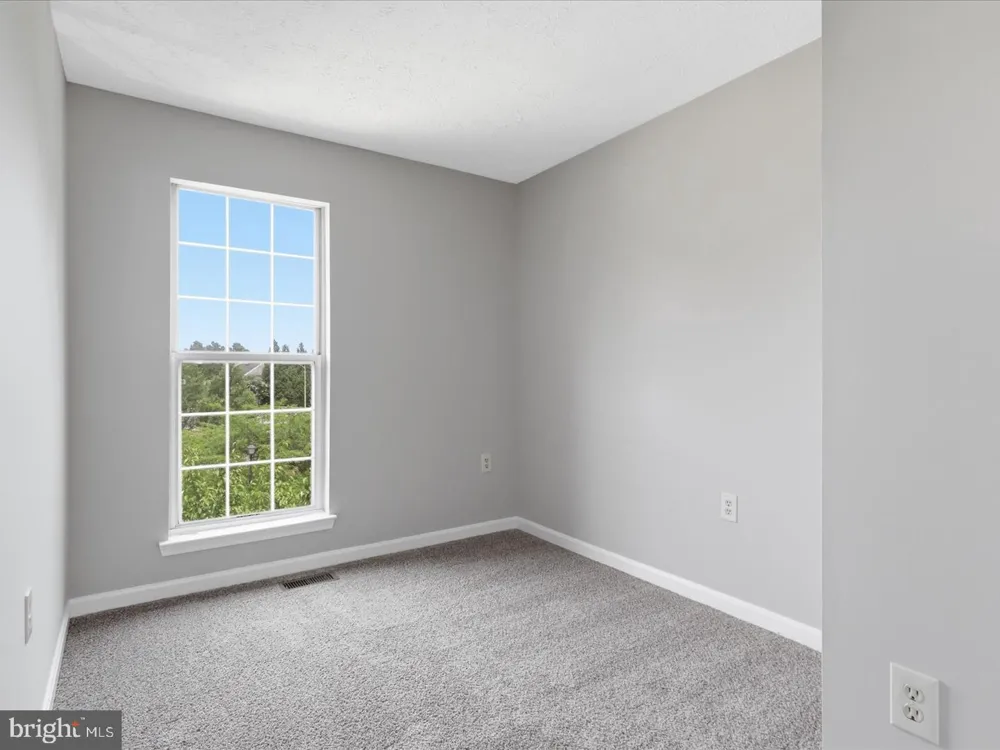 609 TAMMY TERRACE SE Leesburg, VA 20175