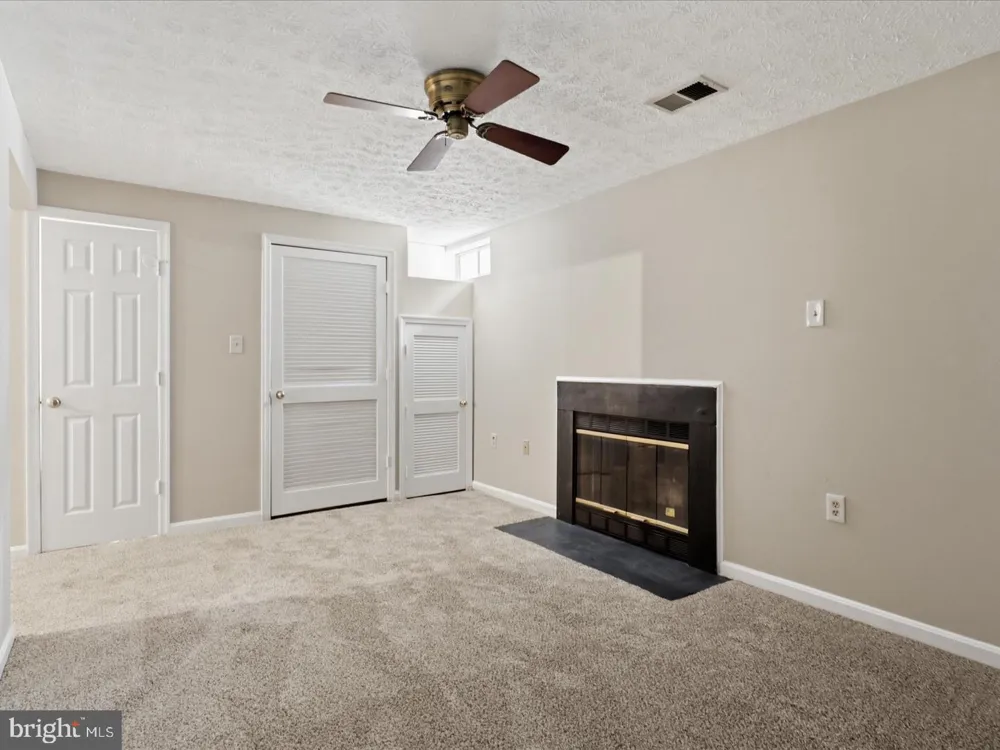 609 TAMMY TERRACE SE Leesburg, VA 20175