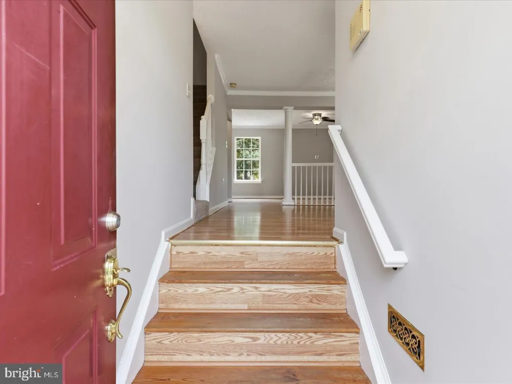 609 TAMMY TERRACE SE Leesburg, VA 20175