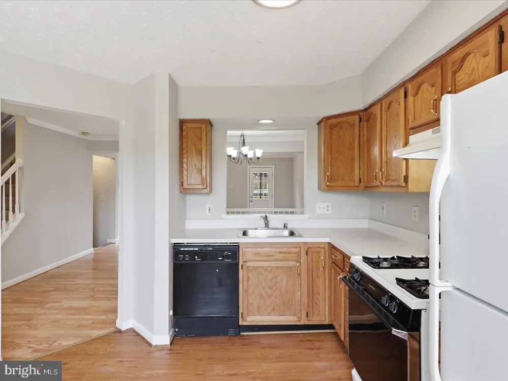 609 TAMMY TERRACE SE Leesburg, VA 20175