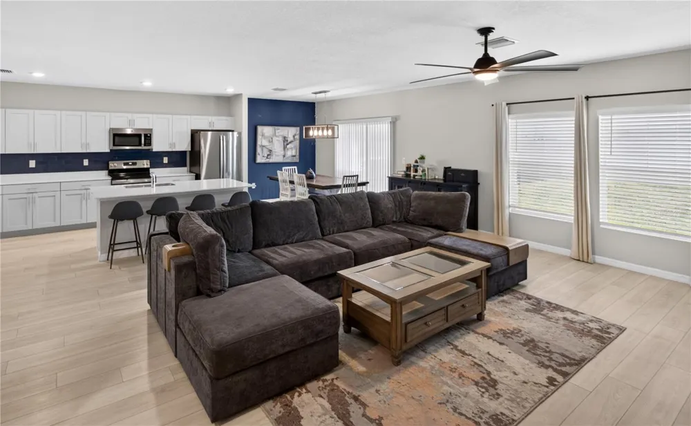 7860 PEACE LILY AVENUE Wesley Chapel, FL 33545