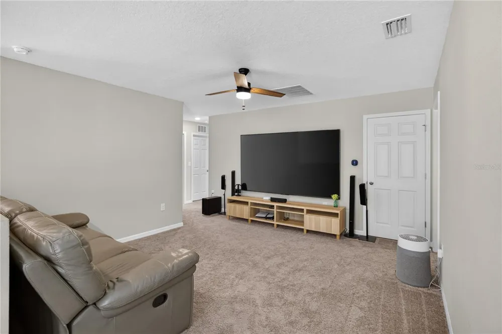 7860 PEACE LILY AVENUE Wesley Chapel, FL 33545