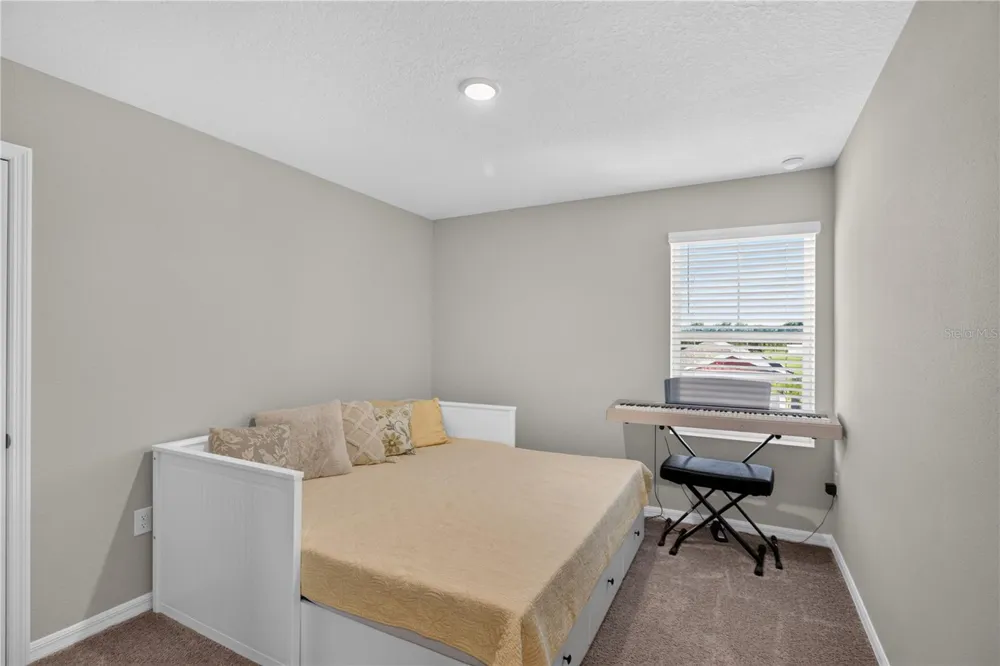 7860 PEACE LILY AVENUE Wesley Chapel, FL 33545