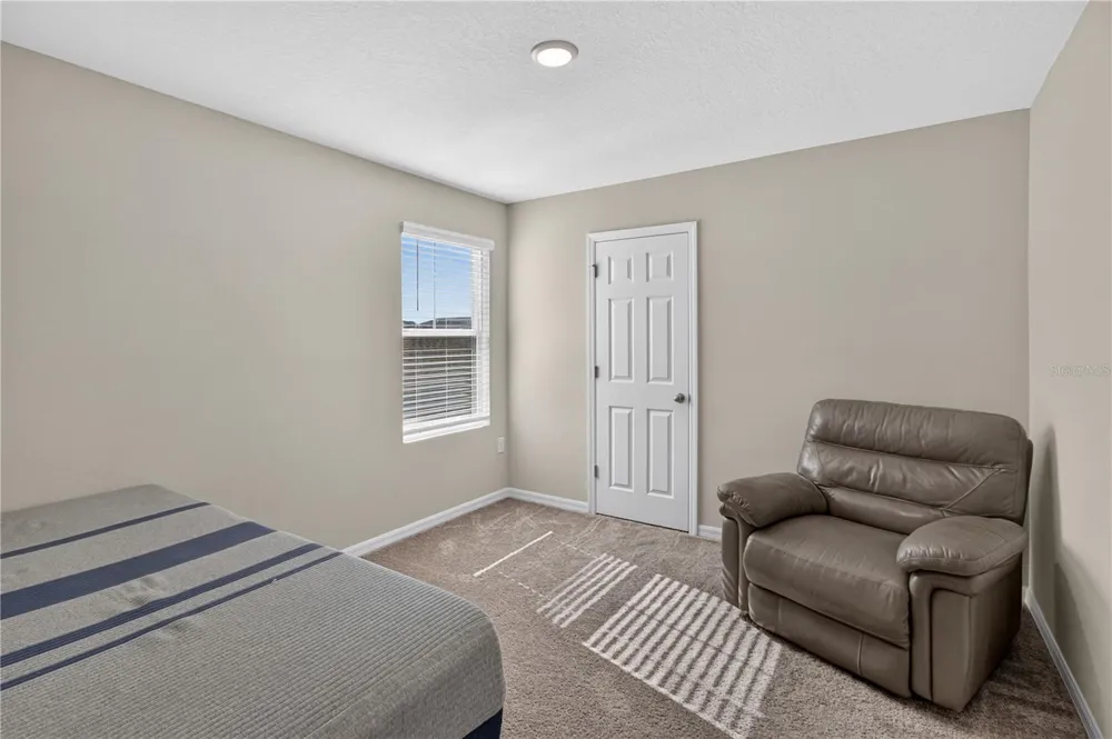 7860 PEACE LILY AVENUE Wesley Chapel, FL 33545