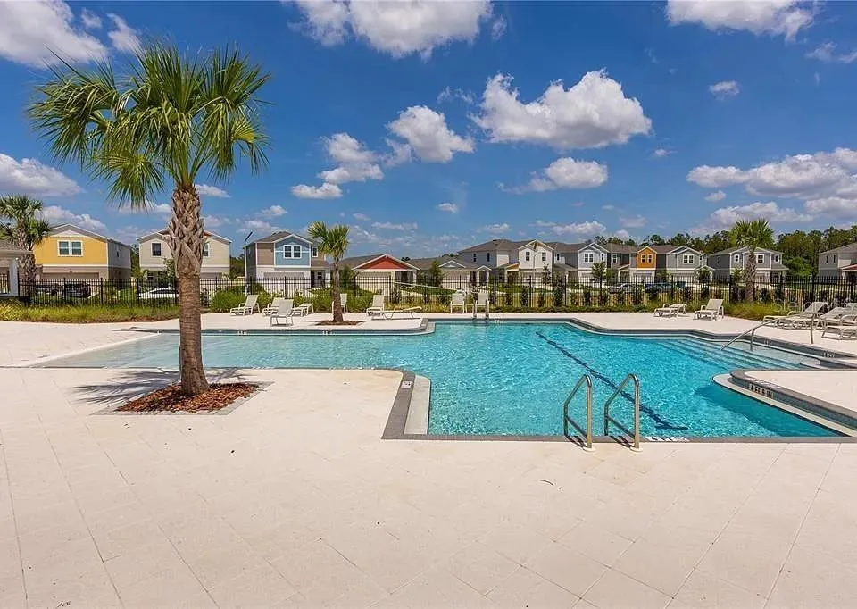 7860 PEACE LILY AVENUE Wesley Chapel, FL 33545