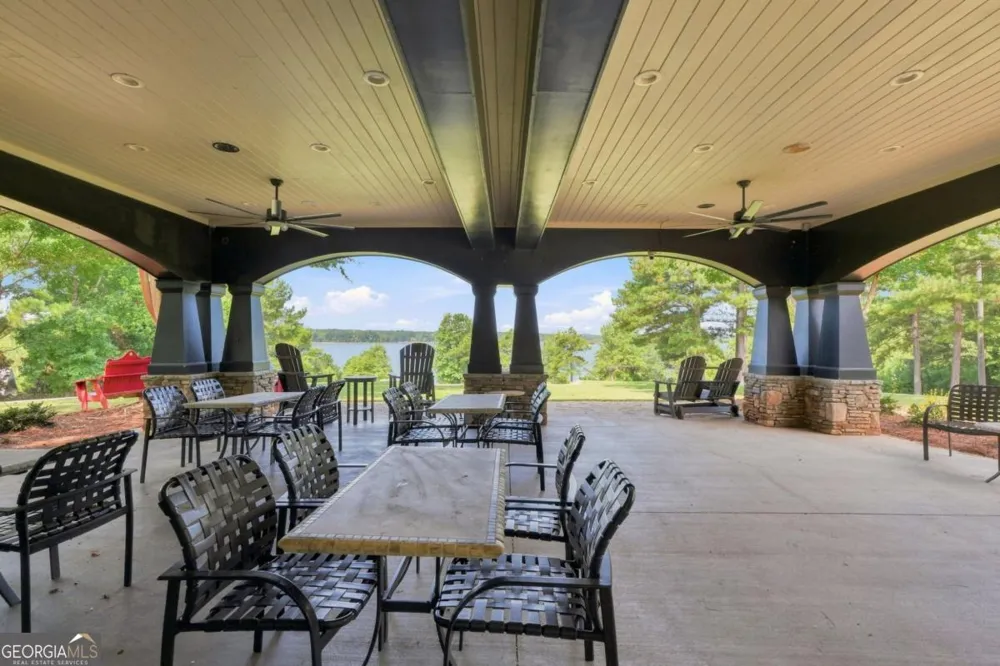 1604 Falcon CT Locust Grove, GA 30248