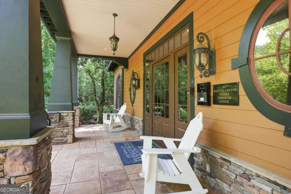 1604 Falcon CT Locust Grove, GA 30248