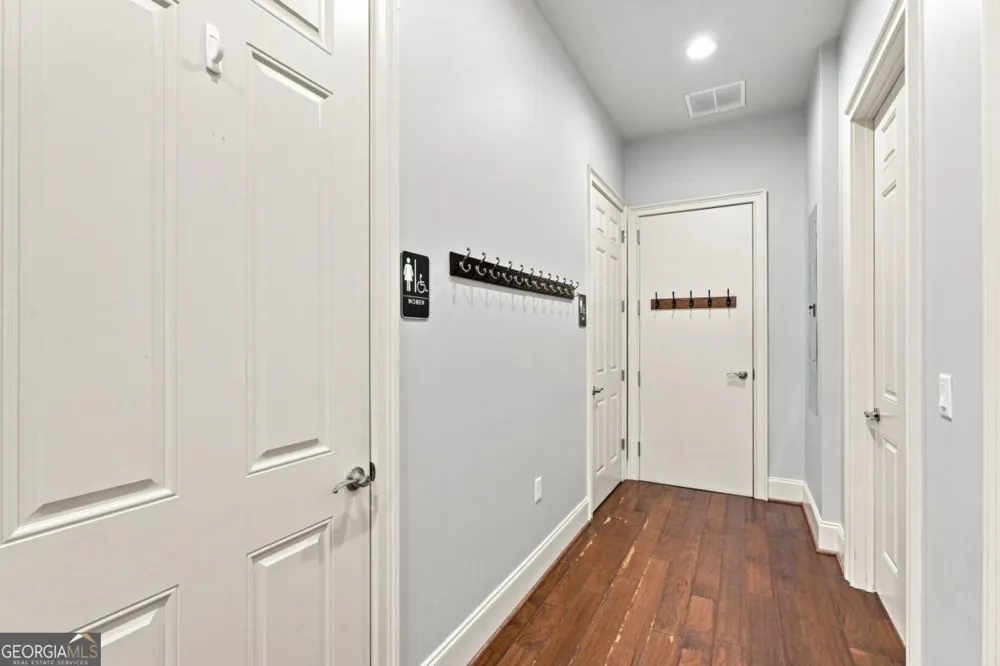 1604 Falcon CT Locust Grove, GA 30248