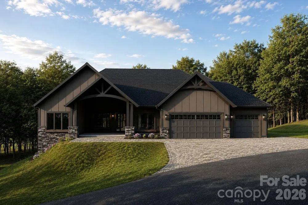 723 Ascension Valley #27 Horse Shoe, NC 28742