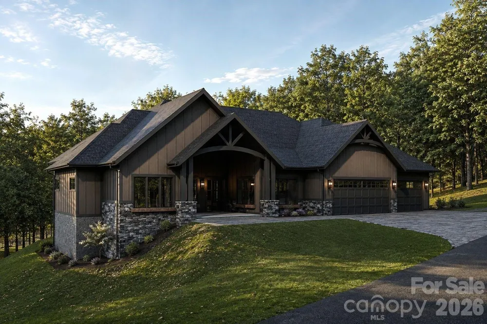 723 Ascension Valley #27 Horse Shoe, NC 28742