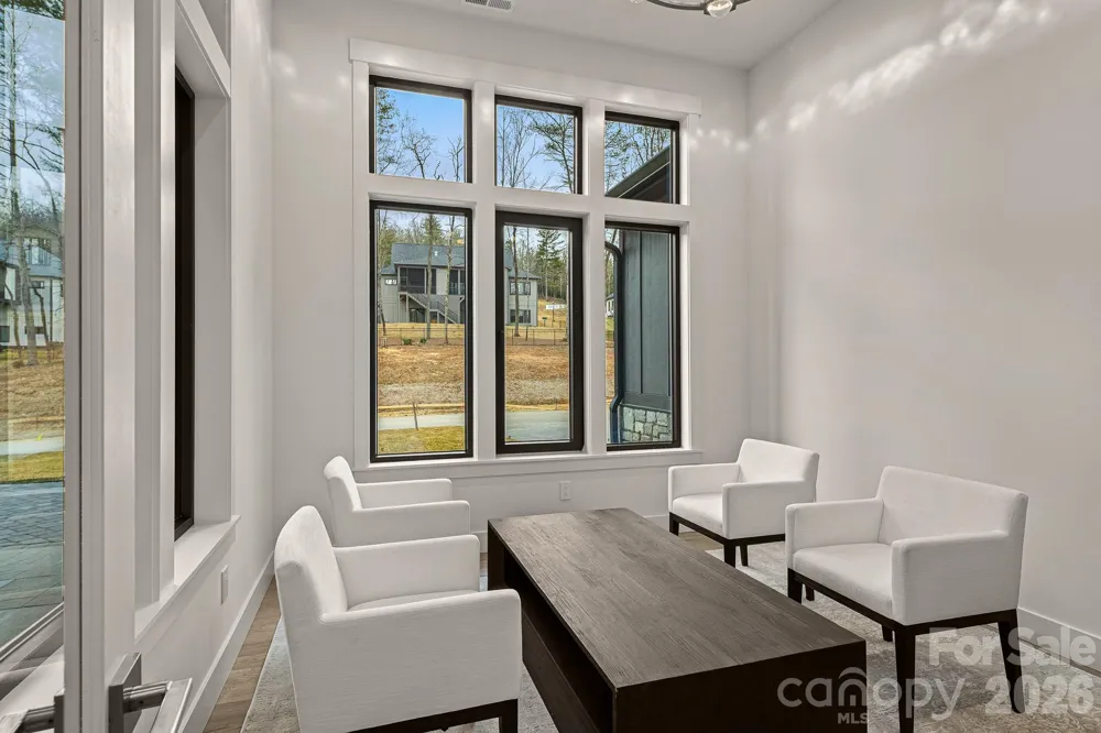 723 Ascension Valley #27 Horse Shoe, NC 28742