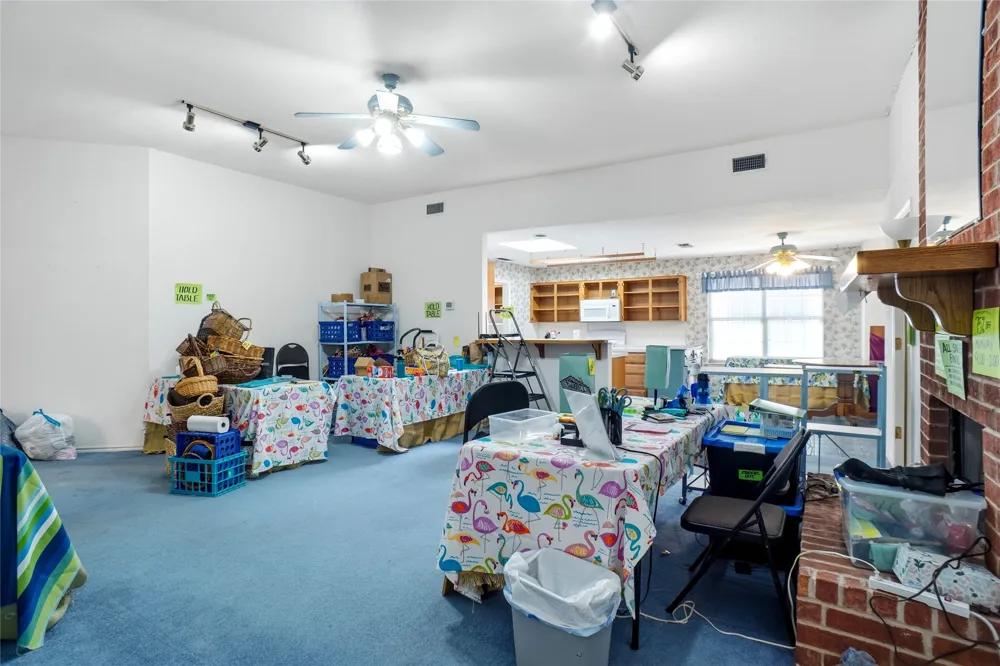 7413 Crosswicks Circle Fort Worth, TX 76137
