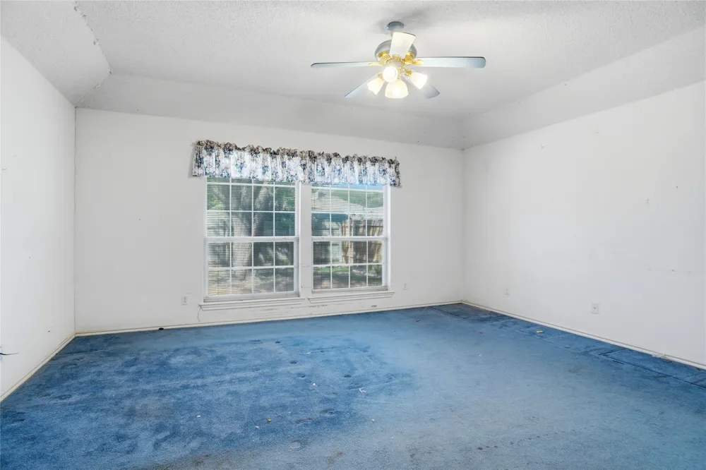 7413 Crosswicks Circle Fort Worth, TX 76137