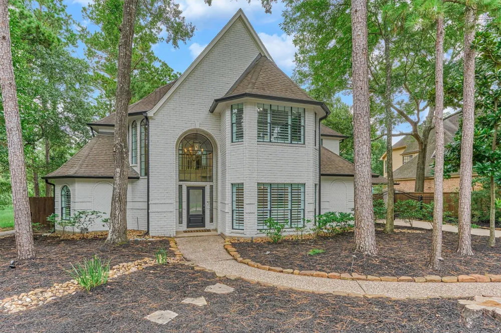 42 Golden Shadow Circle The Woodlands, TX 77381
