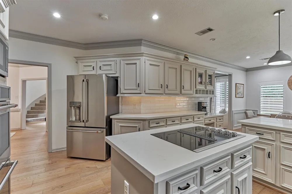 42 Golden Shadow Circle The Woodlands, TX 77381