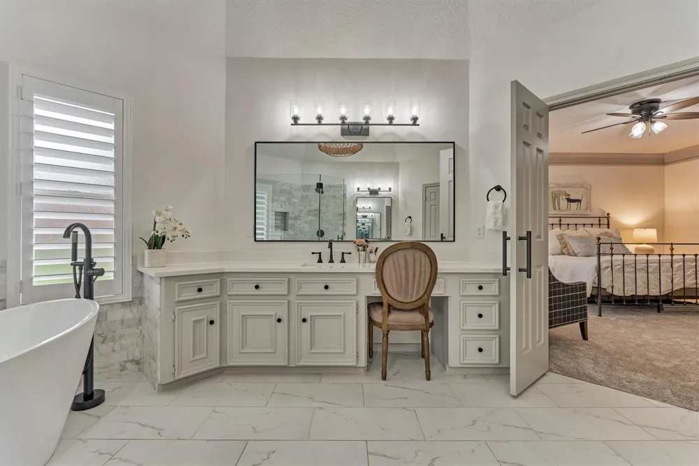 42 Golden Shadow Circle The Woodlands, TX 77381