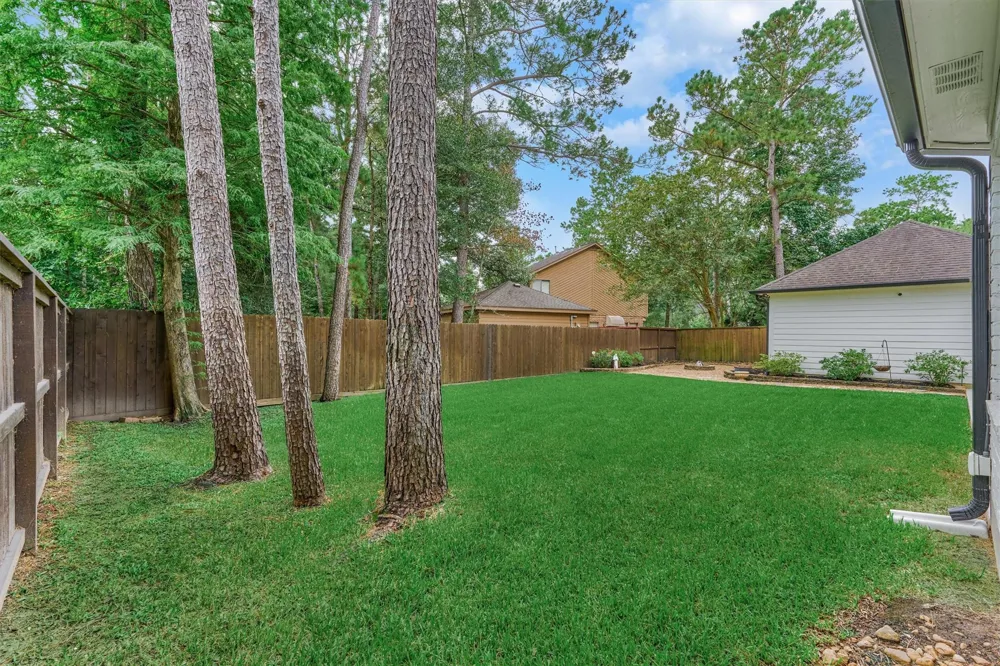42 Golden Shadow Circle The Woodlands, TX 77381