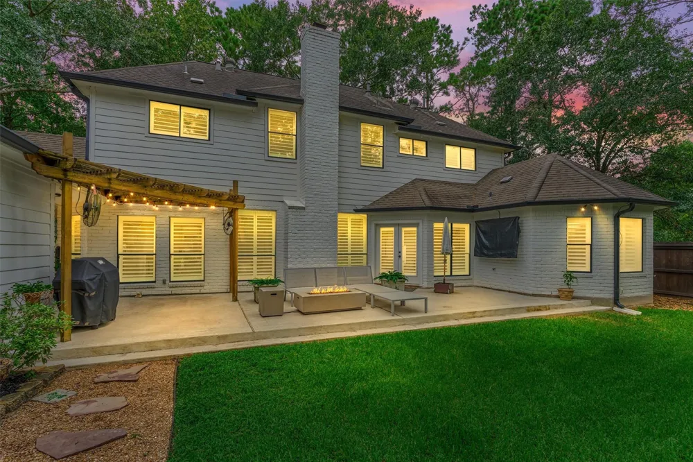 42 Golden Shadow Circle The Woodlands, TX 77381