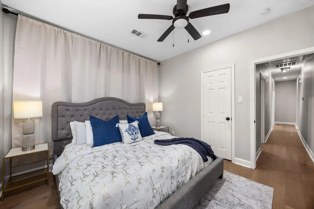4103 New Orleans Street Houston, TX 77020