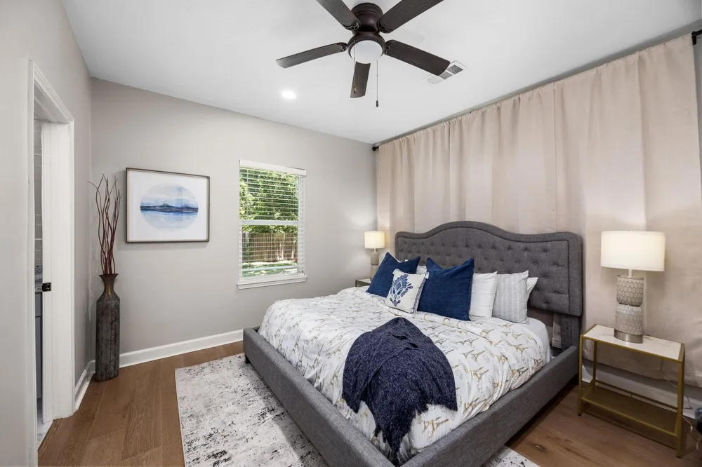 4103 New Orleans Street Houston, TX 77020