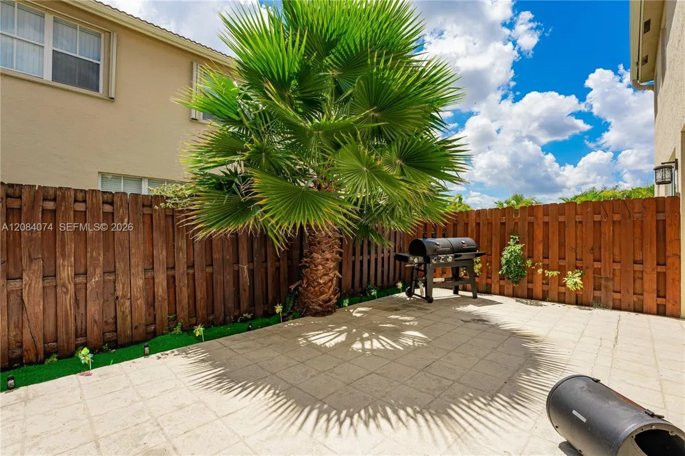 3119 NW 101st Pl #3119 Doral, FL 33172