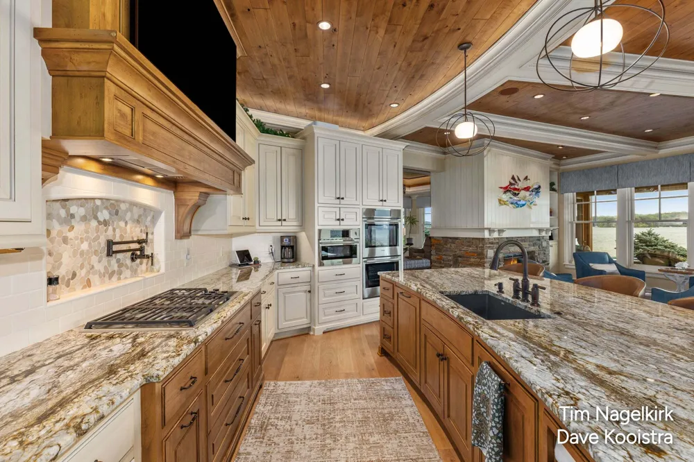 4023 Grandview Drive Shelbyville, MI 49344