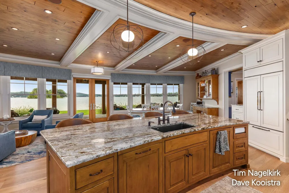 4023 Grandview Drive Shelbyville, MI 49344