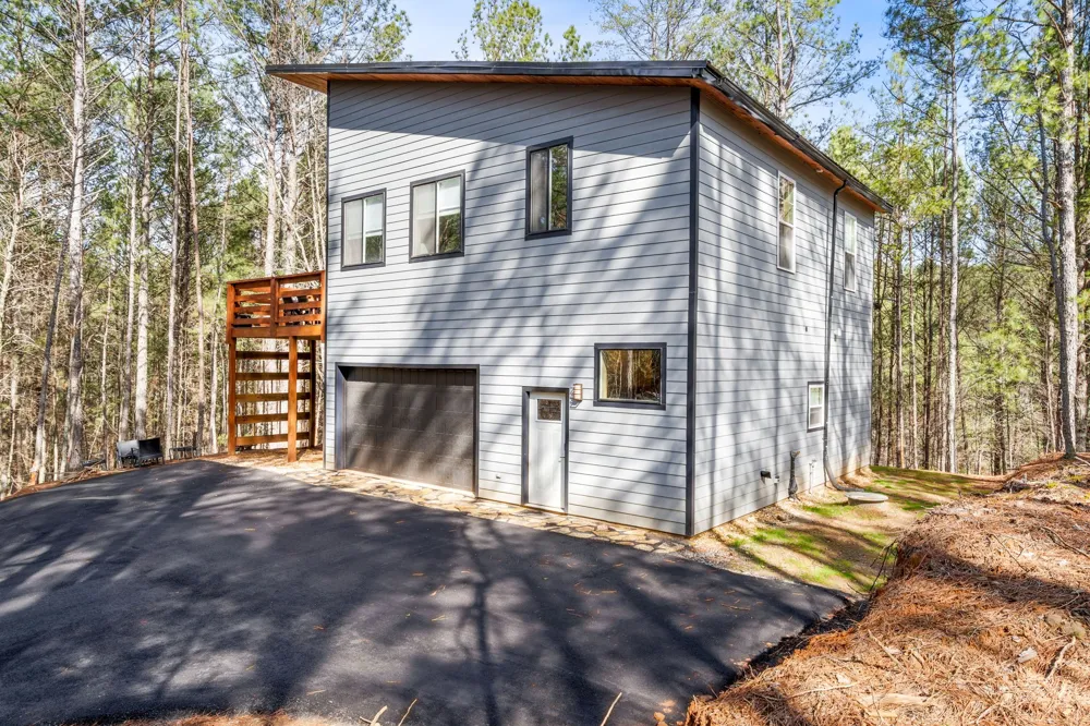 126 Hummingbird Way Copperhill, TN 37317