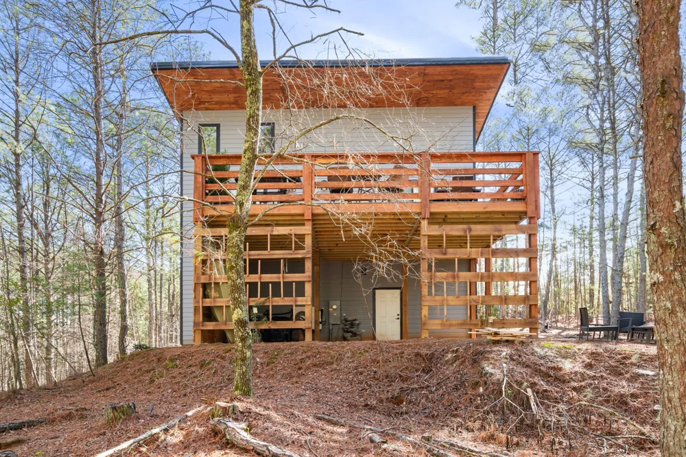 126 Hummingbird Way Copperhill, TN 37317