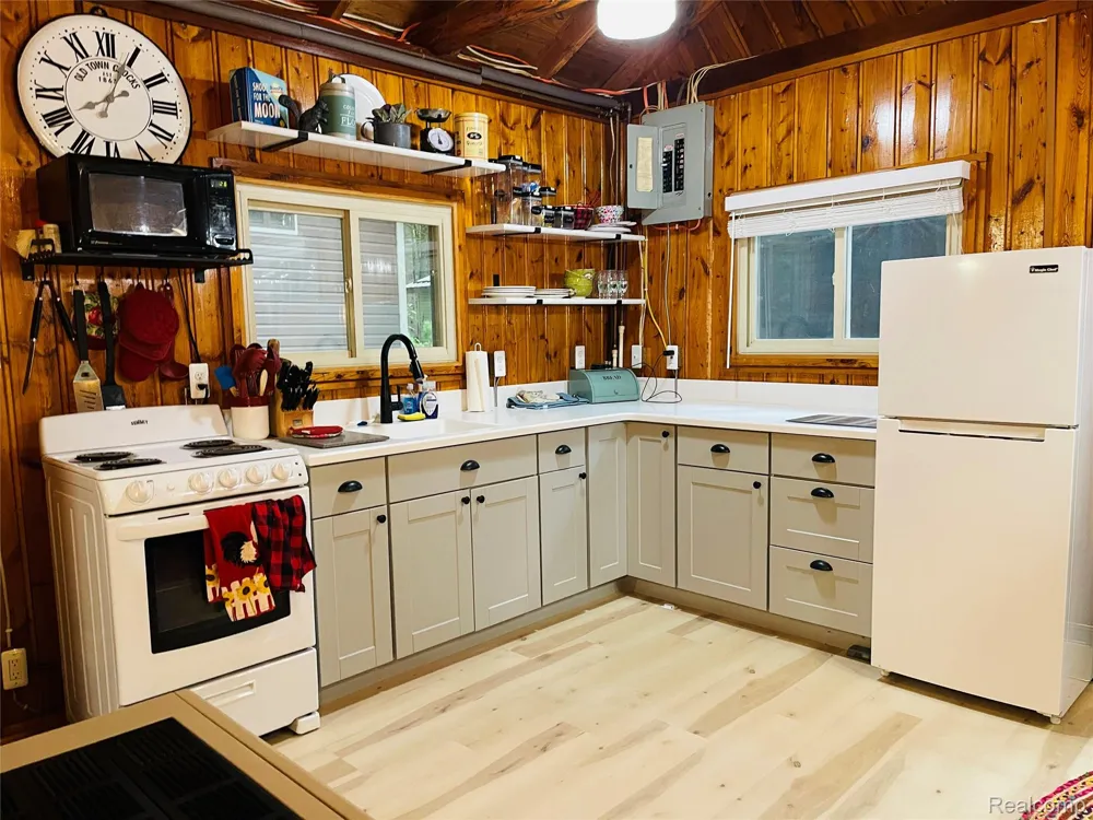 417 Ogemaw Road Rose Township, MI 48654
