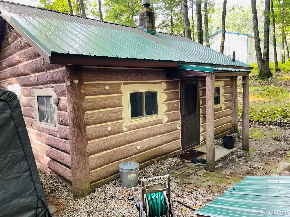 417 Ogemaw Road Rose Township, MI 48654