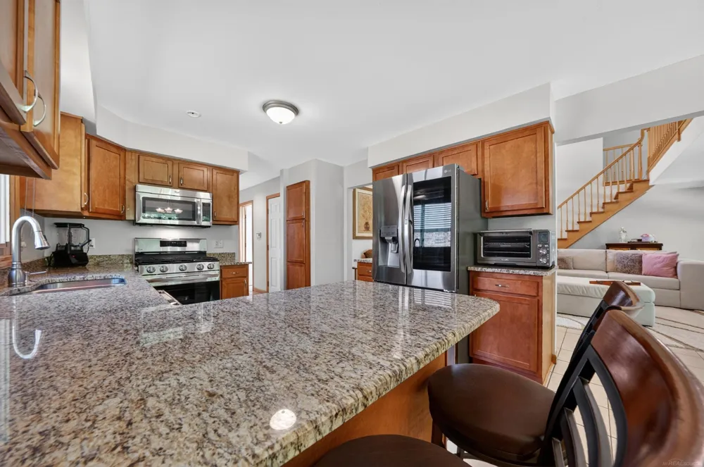 40219 Denbigh Drive Sterling Heights City, MI 48310