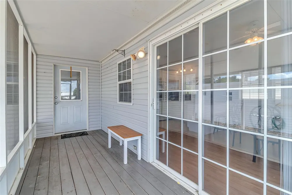 300 SKY CREST LOOP Davenport, FL 33837