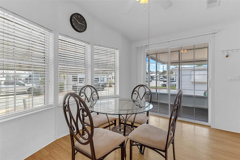 300 SKY CREST LOOP Davenport, FL 33837
