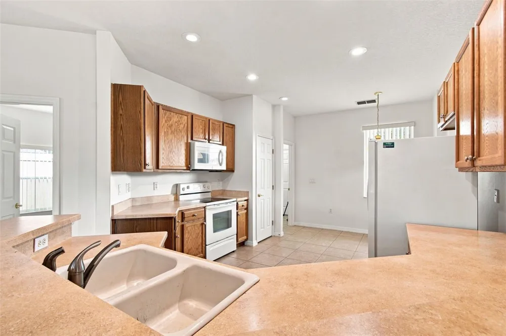 448 SORRENTO ROAD Kissimmee, FL 34759