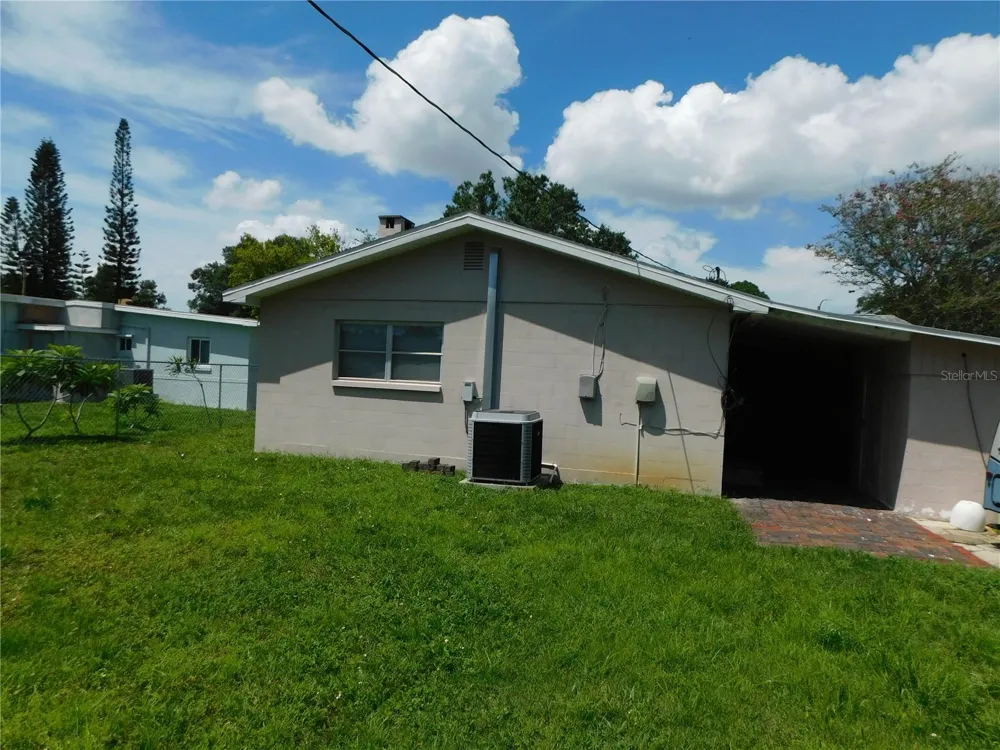 1400 57TH AVENUE St Petersburg, FL 33703