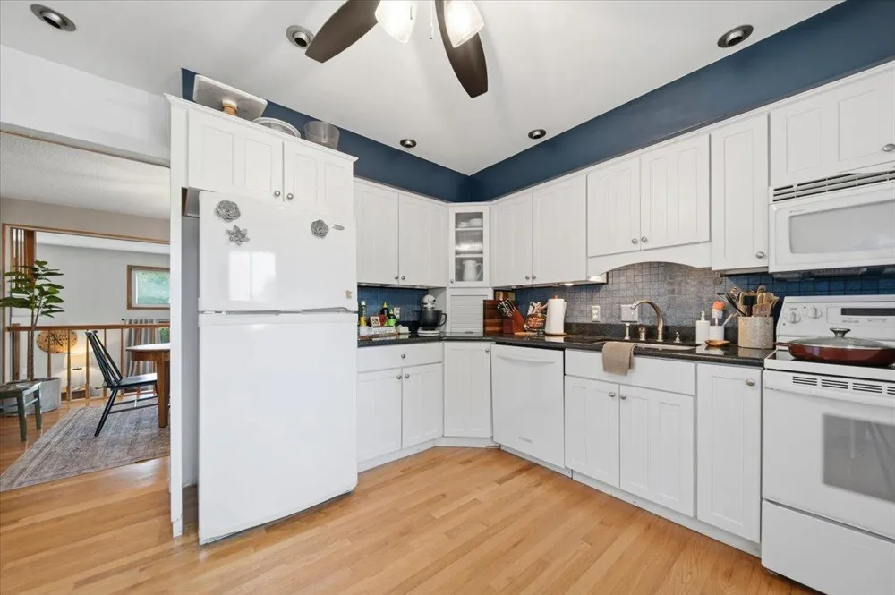 2026 Louisiana Avenue S Saint Louis Park, MN 55426